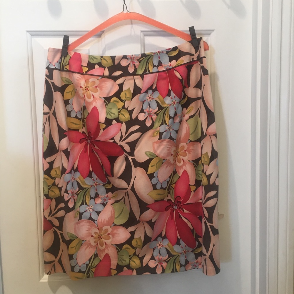 Talbots Silk blend flowered skirt